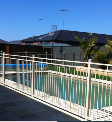 Do I Need to be Able to See Through a Swimming Pool Fence In Australia 2022
